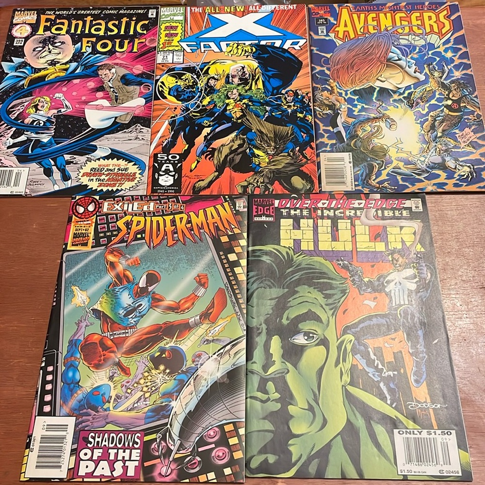 5 assorted Marvel comic books